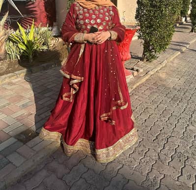 New Forml skirt and duppta (only wore once)