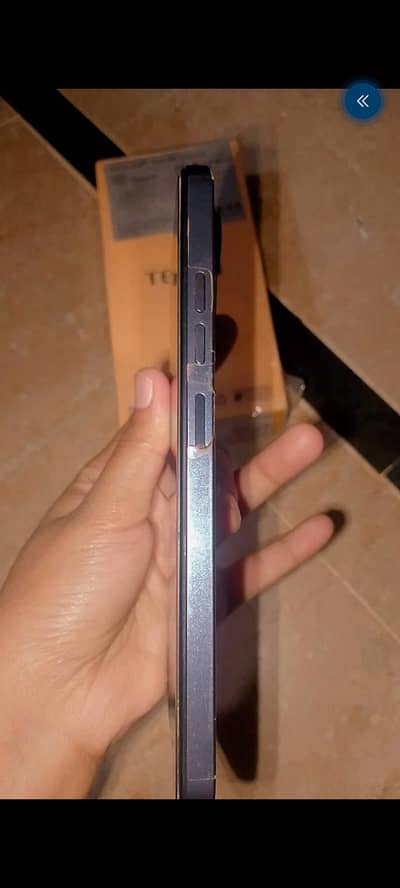 Tecno spark go 1 | 4/64 | box | charger