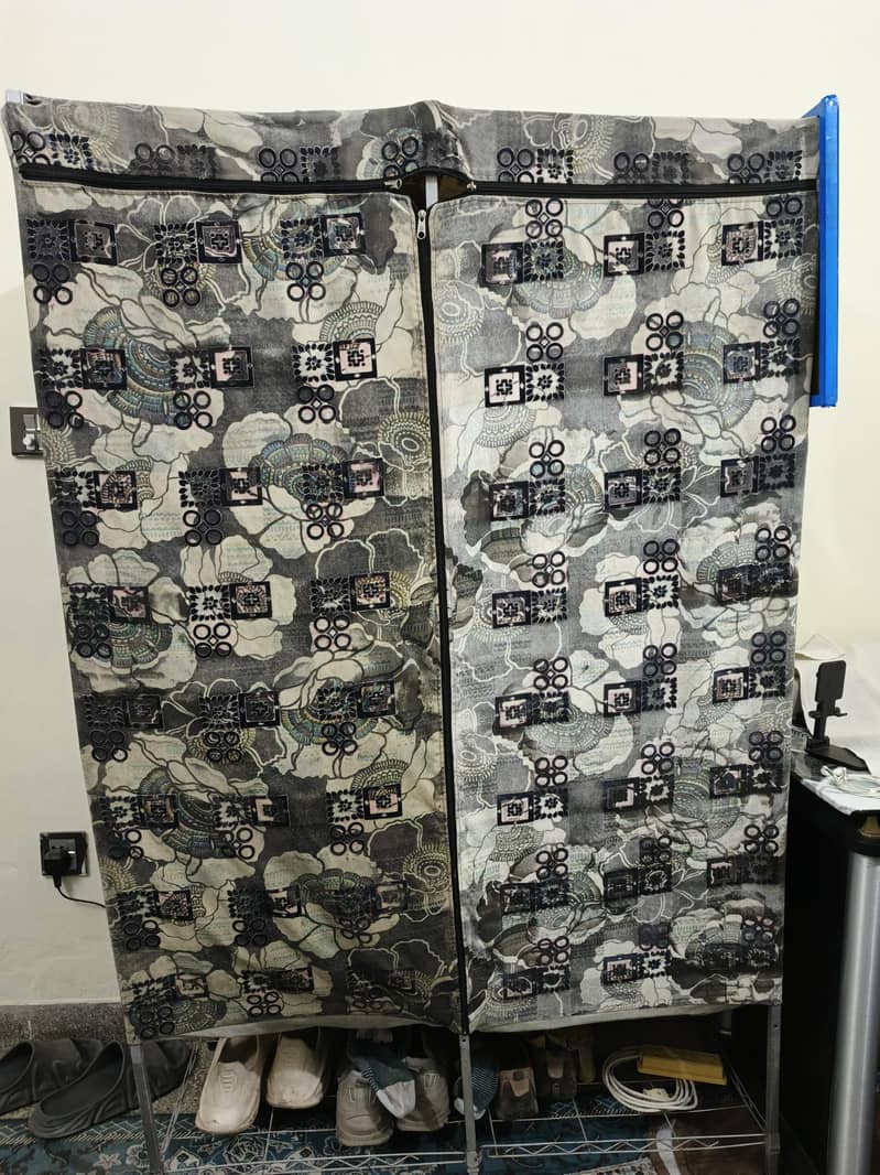 Foldable Wardrobe 0