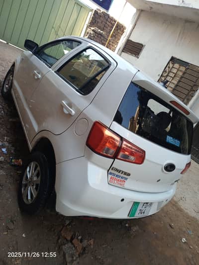 bravo car bohat kam used . orignaleter reading almost 65000 drive