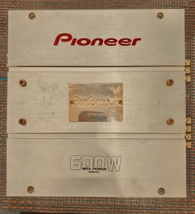Pioneer Amplifier Max Power 500W (WhatsApp 03005100393)
