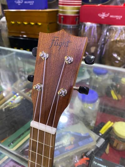 Flight NUC-310 concert (24 inches ukulele )