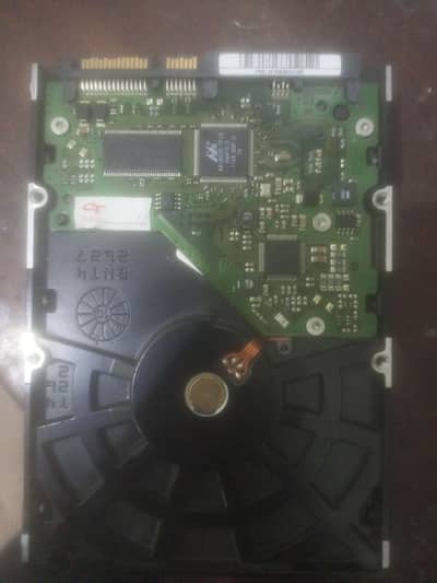 used hy 10by10 condition hai aur yeh Samsung ka model hai 1GB ka hai