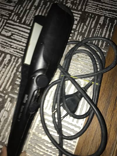 Straightner braun company ka condition 10/10