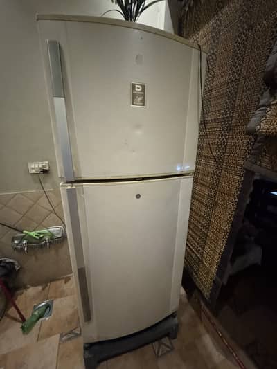 Dawlance fridje-100% ok working