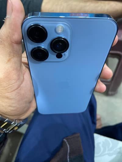 I phone XR CONVERTED TO 13PRO