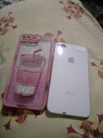 Iphone 8 plus 64 gb Battery health 81