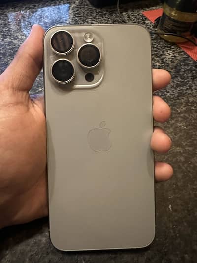 Iphone 15 pro max HK