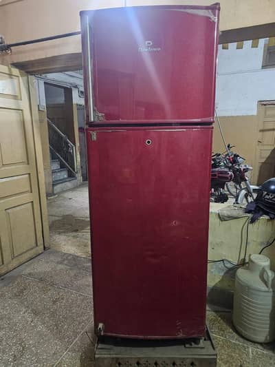 Dawlance Refrigerator