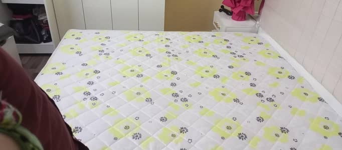 Only 2 months Used Medicated Mattress King Size