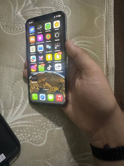 IPhone XS | Factory unlock