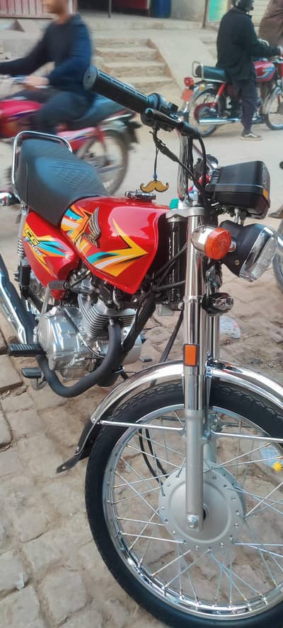 Honda 125 2019 model converted in to 2026 urjent sale