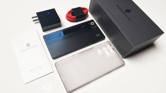 REDMAGIC 11PRO 12GB 256