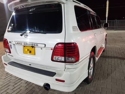 LandCrusier 1998 Grand