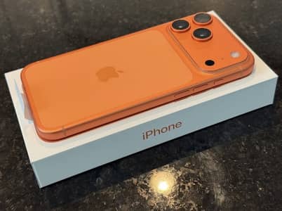 256/gb battery health 100% cycle count 57 daba original cable