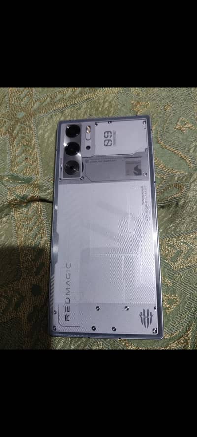 Red Magic 9Pro 16/512 10by10