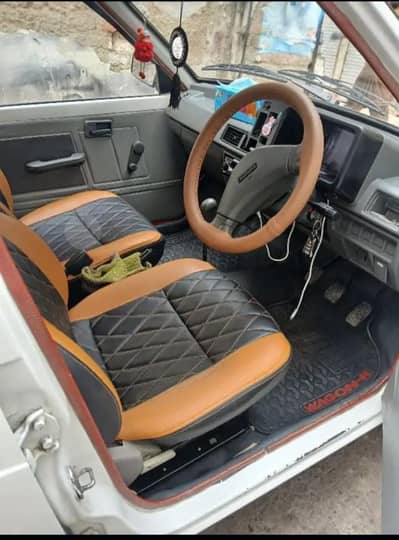 Family Used Mehran Car For Urgent Sale