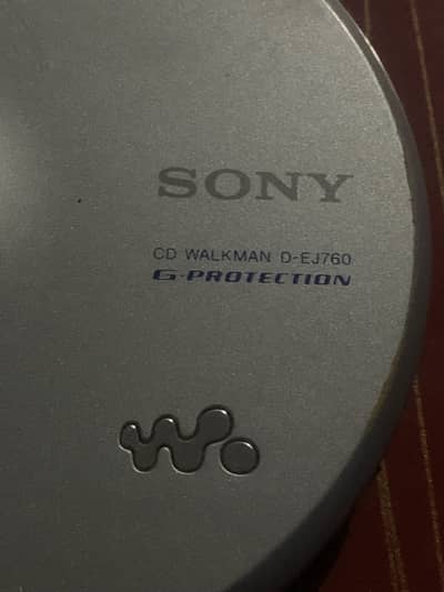 Sony walkman  D-EJ760 CD R player