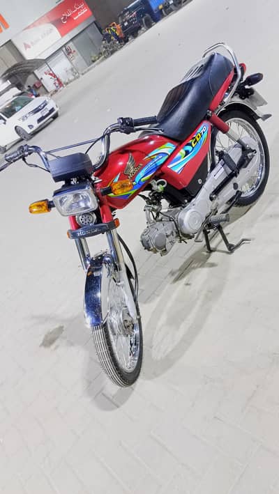 Honda CD70 2024 model Karachi num 1st owner Genuine condition