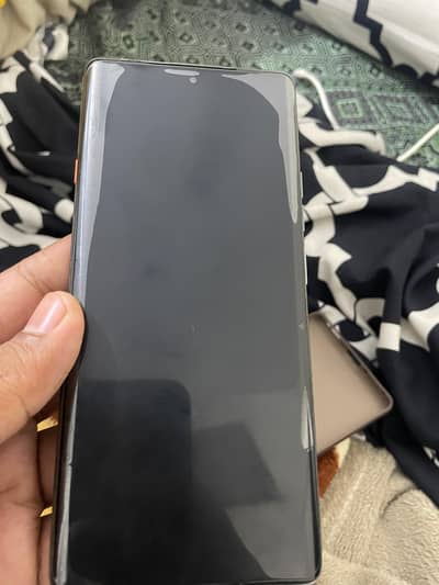 Tecno camon 40 pro