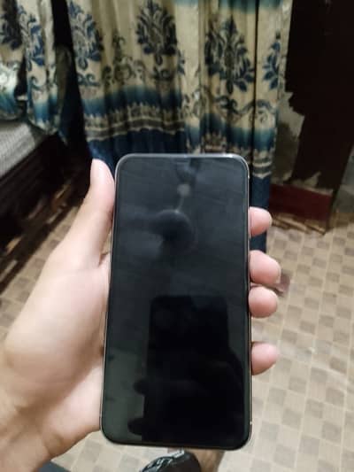 i phone xs max non pta 79 health original good wark no any falt