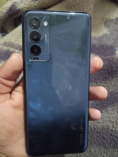 Tecno cammon 18 with box