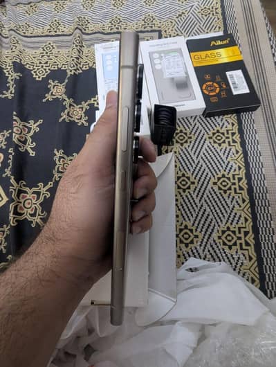 Samsung Galaxy S24Ultra12/512GB|US Varient|Sim time Available|Full Kit