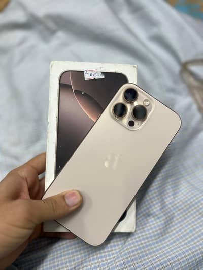 Iphone 16 Pro Max  with box and cable