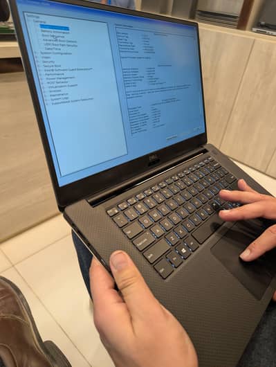 Dell precision 5540 core i5 9th gen