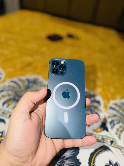 Iphone 12 pro max (256) Factory unlock