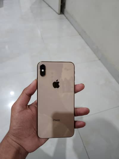 IPhone Xs Max (sim time)