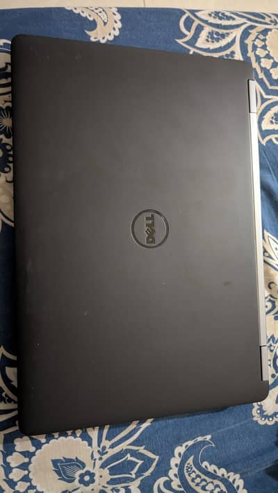 Dell laptop core i7 6 generation All okay