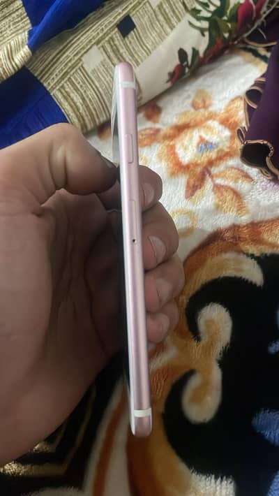 iPhone 7 / approved / 32gb