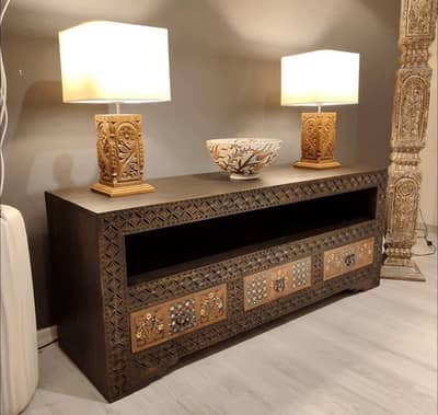 Swati tv console\  chinoti console\console