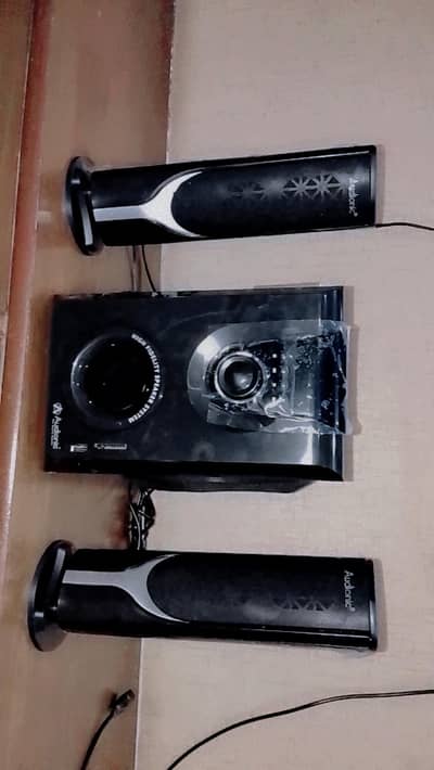 Brand new untouched  Audionic woofer speskers