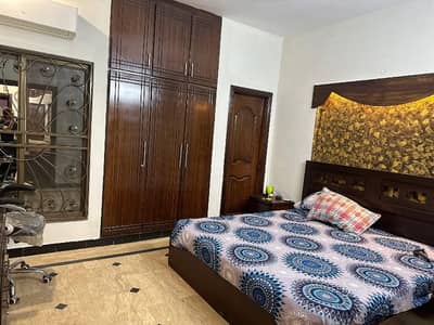 5 Marla separate portions available for rent