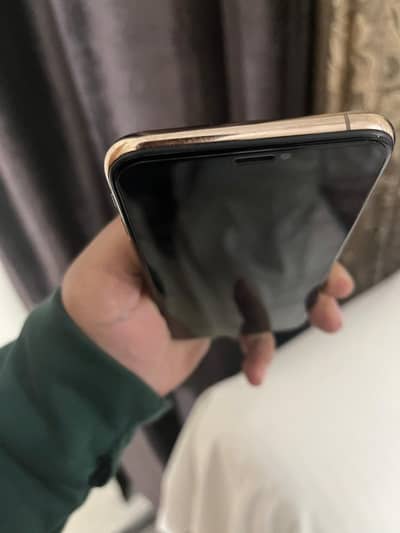IPHONE XS NON PTA 10/9 CONDITION 64 gb