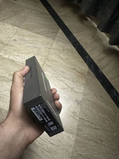 Samsung S25 Ultra 256 gb black titanium box pack