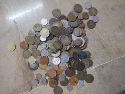 200 coins lot mix coins