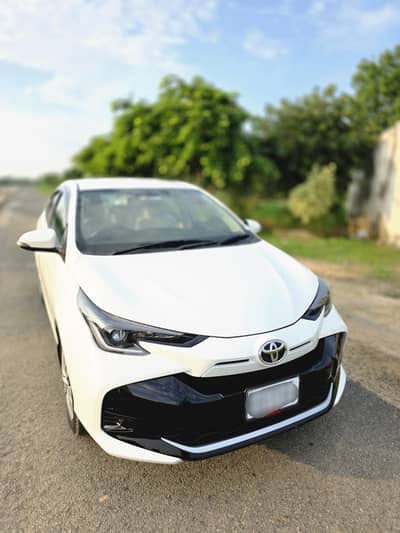 Toyota Yaris Gli CVT 1.3 2025