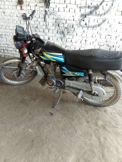 model 2014. Whatsapp number 03487600074