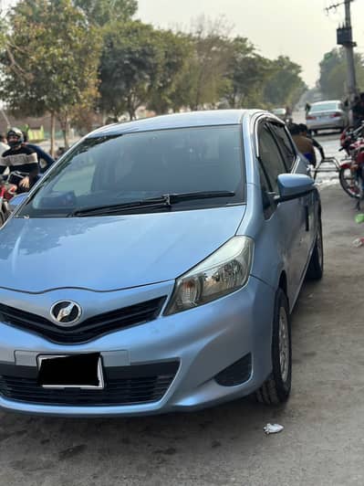 Toyota Vitz 2011-15