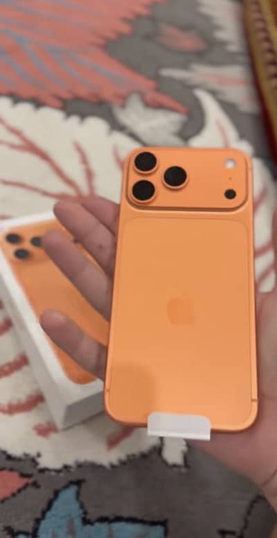 Iphone 17 pro max jv 256 gb 100 bh box cable 60 cc