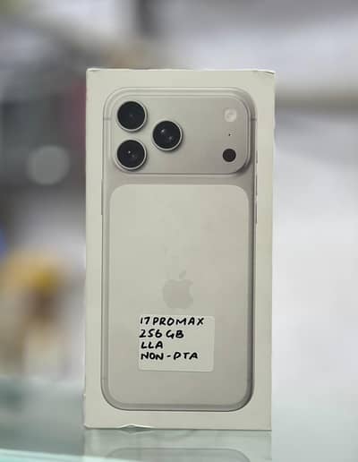 Apple 17 Pro Max 512GB Lla box pack non pta Non Active