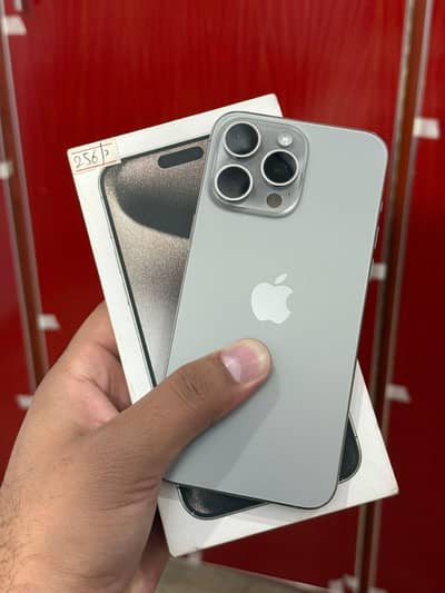 iphone 15 pro max. full box