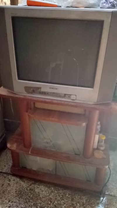 Sony tv for sale good condition  cycle for sale 15000