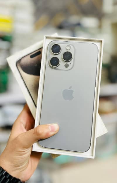 15 pro max pta 256gb dual physical 93 health 10 by 10 condition