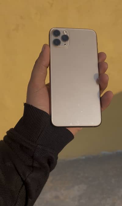 Iphone 11 pro max PTA APPROVED
