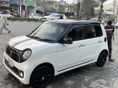 Honda N Box Premium