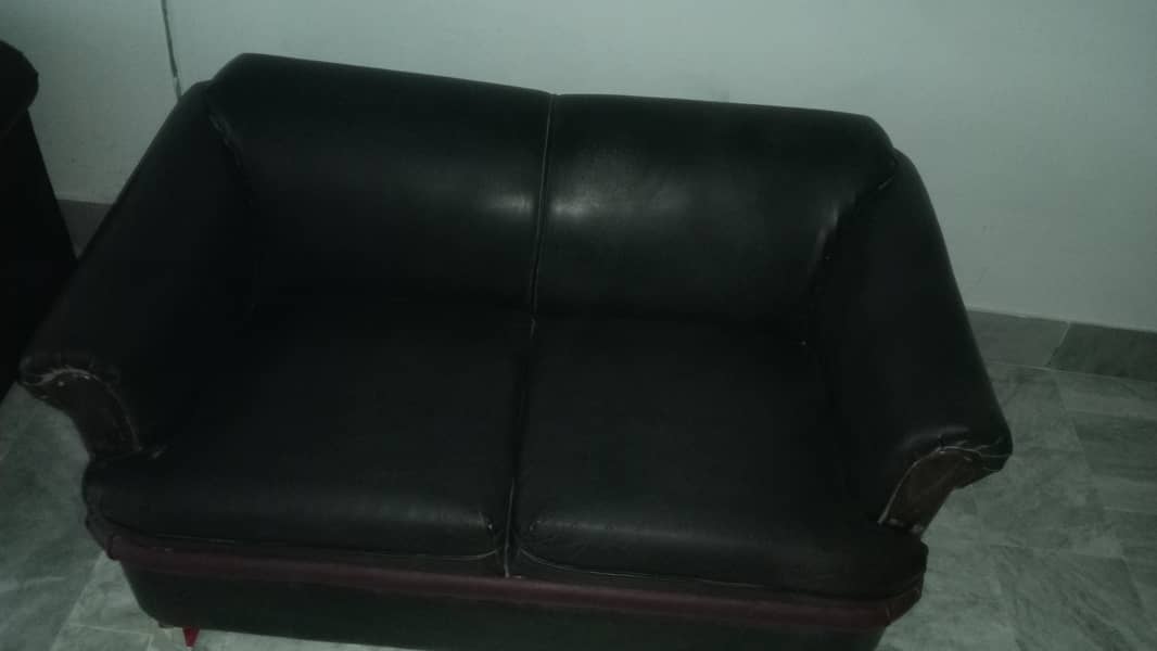 sofa selling 0